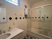 Oportunidade! Casa Reformada com EdÃcula 3 Dorm. 1 SuÃte...