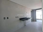 Oportunidade de repasse no verdano! Andar alto e lazer...