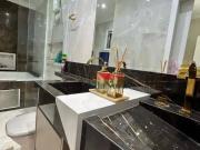 Oportunidade ImperdÃvel! Casa de Luxo Ã Venda com 3 qts,...