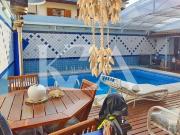 Oportunidade imperdível: Casa em condomínio à venda em...