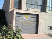 Oportunidade! Linda casa Geminada de 03 quartos e suíte...