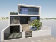 Moradia T4 com 10m de frente