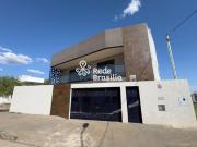 OPORTUNIDADE NA QE 52! Sobrado de Esquina com 200m² no...