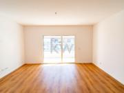 Oportunidade nas Colinas: T3 com Estilo, Luz Natural e...