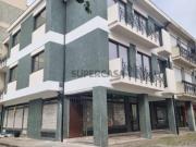 OPORTUNIDADE!Prédio renovado com 4 apartamentos e um...