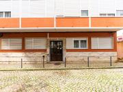 Oportunidade T2 na Trafaria com excelente Logradouro