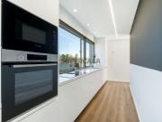 Oportunidade T3 para Venda em Vale do Cobro