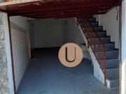 OPORTUNIDADE ÚNICA – CASA AMPLA COM EDÍCULA E 2 VAGAS EM...