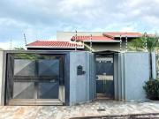 Oportunidade única, casa ampla, com piscina e edícula...