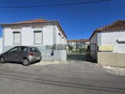 Oportunidade Única de Investimento | Quintinha com 5...