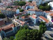 Oportunidade Única: Edifício Secular com Terreno de 426...