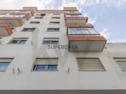 Oportunidade Única em Agualva Cacém Espaço Adaptado a T2...