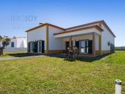 Oportunidade Única Moradia T4 com Suíte, Cozinha Moderna...