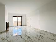 Oportunidade ÚNICA no Cacém! T3 4 Assoalhadas com...