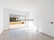 Oportunidade Única nos Jardins da Parede Apartamento T3