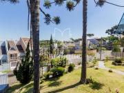 Oportunidade Única: Residência Espetacular com Potencial...