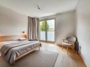 Opportunité à SURESNES 92 Immeuble récent de 2024,...