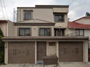 OPRTUNIDAD DE BELLA CASA EN CUMBRES DE SAN MATEO...