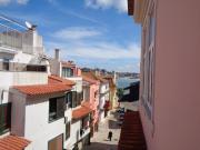 Óptimo T2 semi mobilado no Centro histórico de Cascais