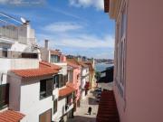 Óptimo T2 semi mobilado no Centro histórico de Cascais