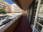 Óptimo T3 em condomínio com piscina