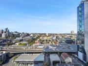 Opulent Southbank apartment with sweeping views across...