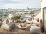 Opulente 5 Zimmer Maisonette mit Terrasse und über 3...