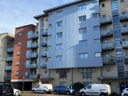 Orchard Place, Southampton SO14, 2 bed flat to rent,...