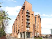 Ordsall Lane, Salford M5, 2 bed flat to rent, £1,450 pcm...