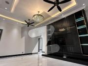 Orginal Picture Ultra Modern 1 Kanal House with 5 Beds...
