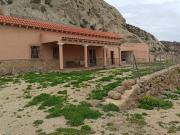 Original casa/cueva de 3 habitaciones con terreno en...