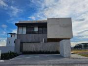 ORIGINAL RESIDENCIA EN VENTA EN CONDOMINIO PRIVADO AL...