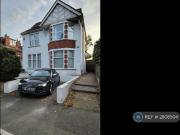 Ormonde Road, Poole, BH13 2 bed flat to rent £1,595 pcm...