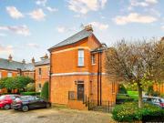 Osborne House Repton Park, Woodford Green, 1 Bedroom...
