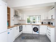 Osborne Road, Bournemouth BH9, 6 bed detached house to...