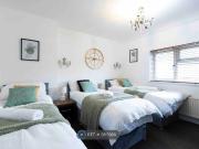 Osmondthorpe Lane, Leeds LS9, 3 bed terraced house to...