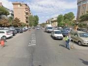 OSTIA TRILOCALE CON BALCONE E DOPPI SERVIZI