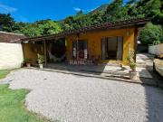 Otima casa com amplo quintal gramado e espaÃ§o gourmet...