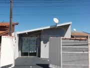 Ótima casa de 70 m² de construção c/ 2 dormitórios e bem...