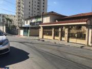 Ótima casa no centro CÓD. CA2197