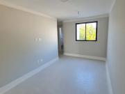 Ótima casa triplex no condomínio Interlagos de Itaúna...