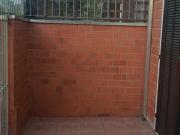 Ótima localização próximo da Orla do Itaguá, sobrado com...