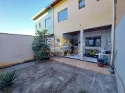 Ótima oportunidade! Linda casa 03 quartos no Parque das...