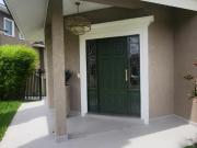 Ótima residência em lindo condomínio fechado