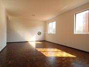 Ótimo apartamento à venda no bairro Portão