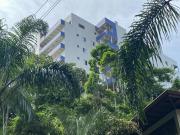 Ótimo apartamento com vista para o mar