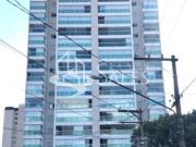 Ótimo apto a 3 quarteirões da estação Campo Belo do metrô