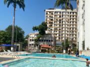 ÓTIMO QUARTO MOBILIADO PARA MOÇA