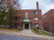 6 81 Russell Avenue Ottawa, ON K1N7X2