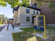 Ottawa, ON K1N 6M8 476 Rue Wilbrod Street 101